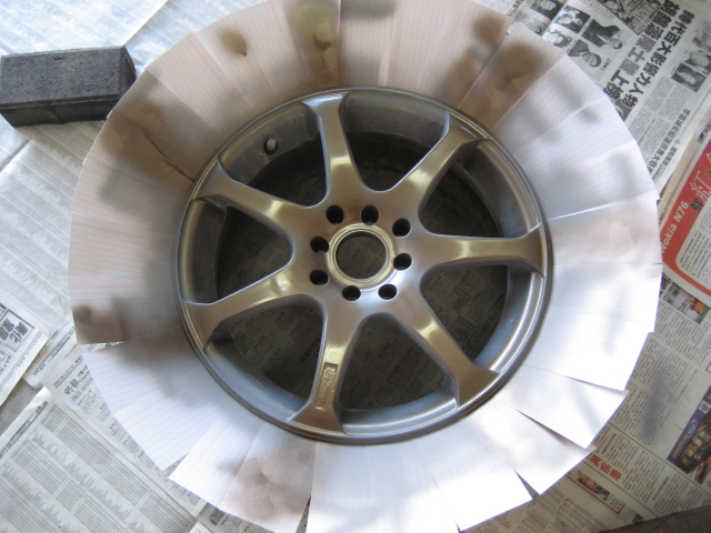 923860280599a9e39d618e36b96a81b8  Painting your own rims at home